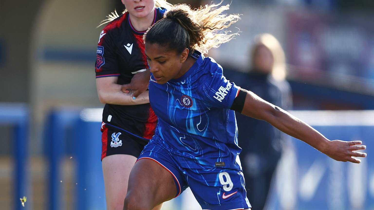 励了年轻球 励了年轻球